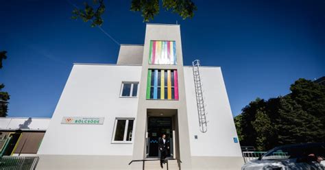 A bölcsőde épülete