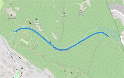 Babakocsis túrázó a Remete-szurdok ösvényén