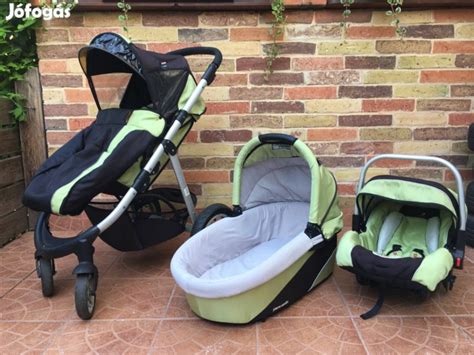 Babakocsi akadálypályán Budapesten