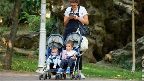 Ikerbabakocsik elrendezési lehetőségei