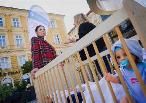 Baba hordozókendőben