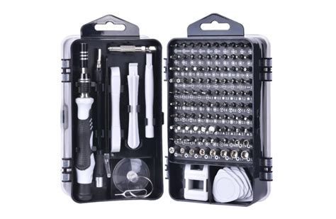 Barbie nyakának javításához szükséges eszközök