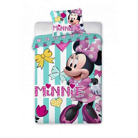 Minnie egeres babaágynemű kiságyban