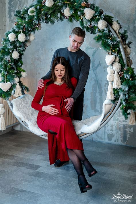 Kismama fotózás stúdióban