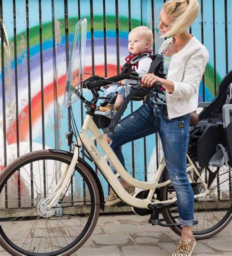 Kerékpár gyereküléssel elöl