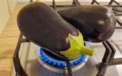 Padlizsán darabok BLW módszerhez