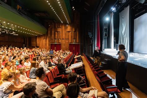 A Budapest Bábszínház modern arculata