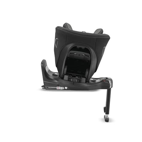 A gyermek helytelen előre néző hordozása