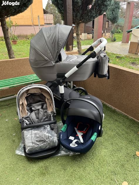 Babakocsi vásárlásának mérlegelése: új vs. használt