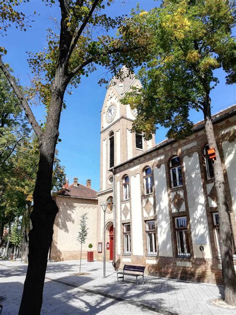 Vecsés Város Önkormányzata épülete