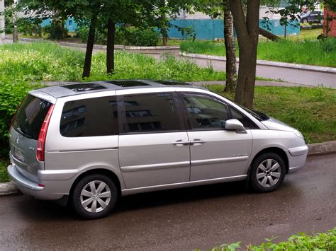 Citroen C8 oldalnézet