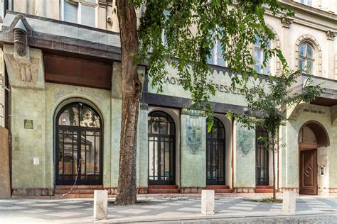 Lajta Béla épülete a Rákóczi úton