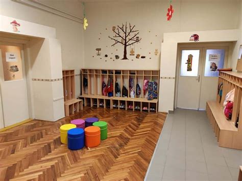 bölcsődei csoportszoba berendezése