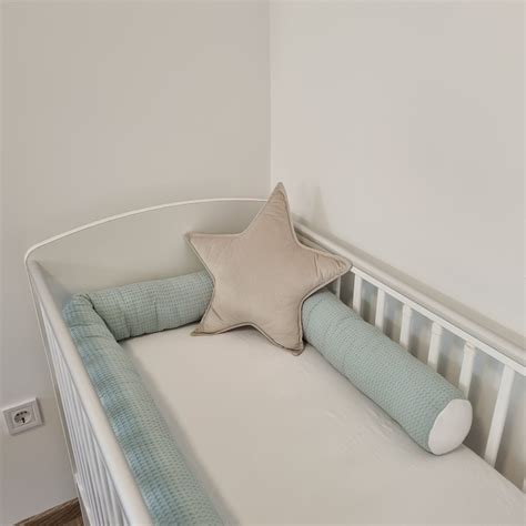 Baba kiságyban biztonságosan