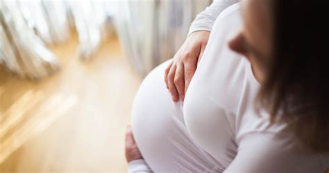 A méhszáj tágulása a szülés során