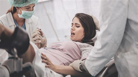 A szülés különböző szakaszai