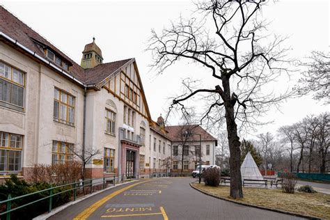 Debreceni szülészeti klinika épülete