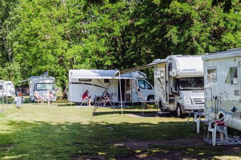 kempingezés sátorban