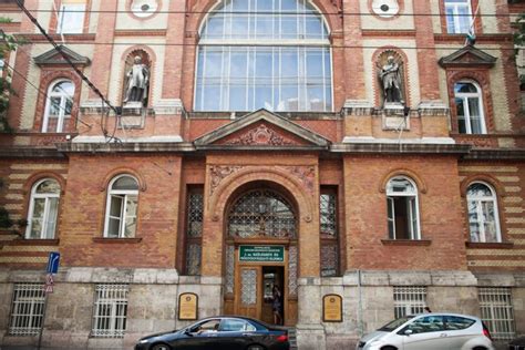 Nőgyógyászati ambulancia épülete