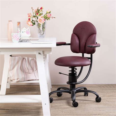 Ergonomikus szék kisgyermeknevelőknek