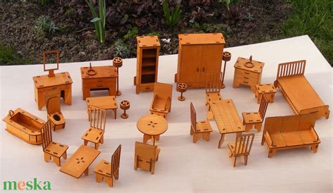 babaház kerti bútorok